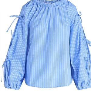 Top womens new size S 4-6 long sleeves cotton Free Assembly